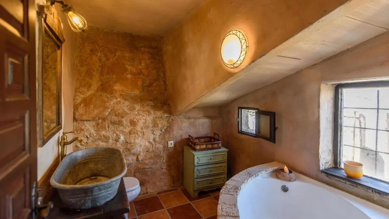 Holiday home Ermita De Las Eras Algarinejo By Ruralidays